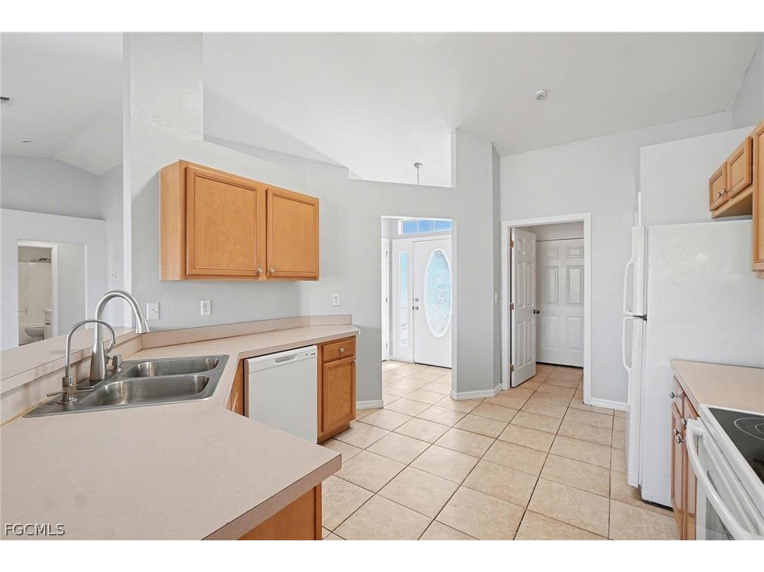 18231 Beauty Berry Court Lehigh Acres FL 33972 2026006293 image13