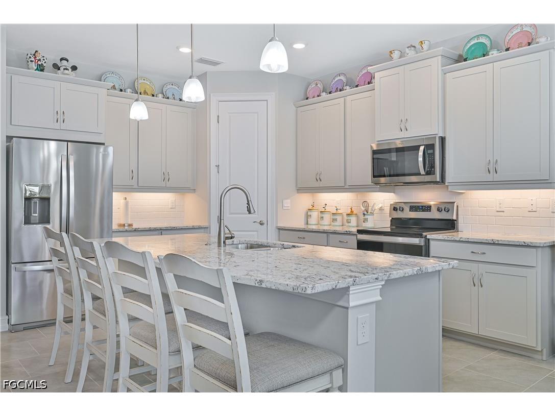 18237 Everson Miles Circle North Fort Myers FL 33917 2026021014 image8