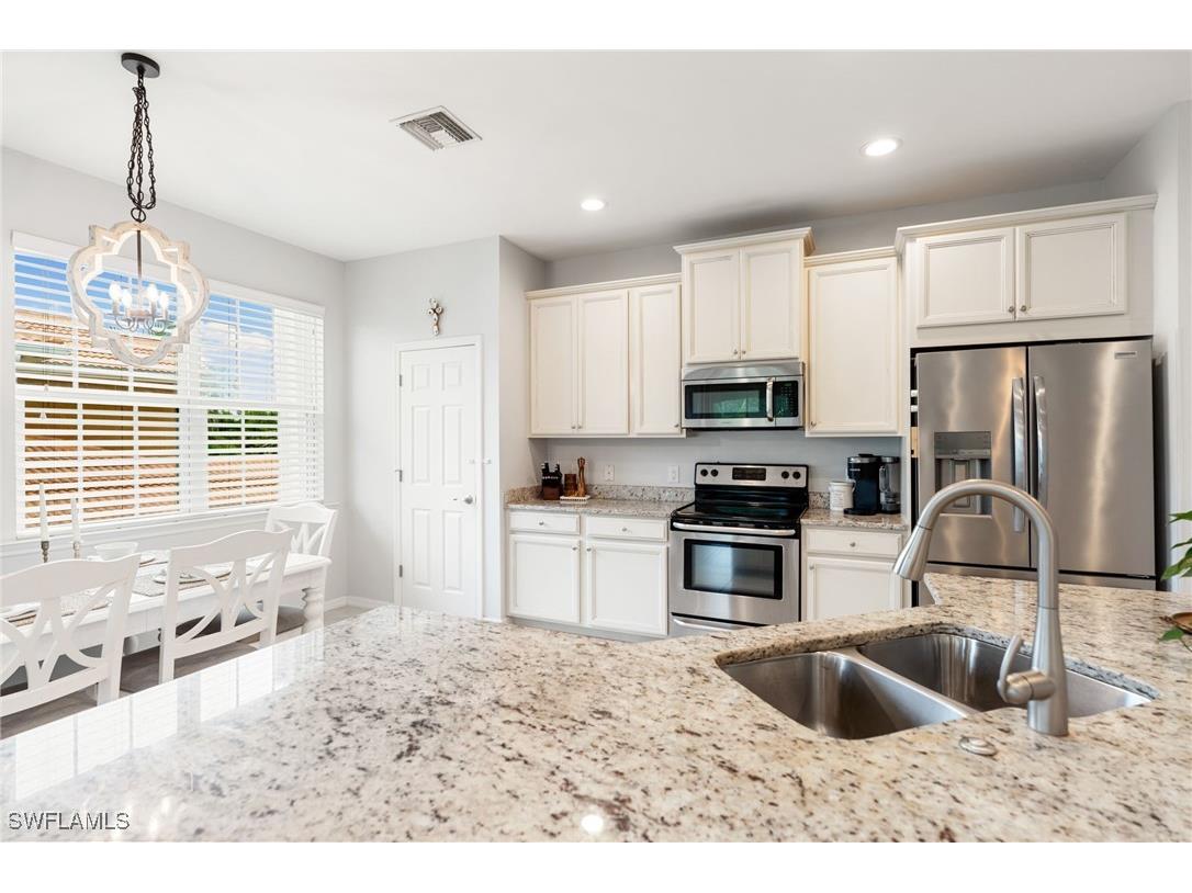 18239 Creekside Preserve Loop #202 Fort Myers FL 33908 225070119 image1