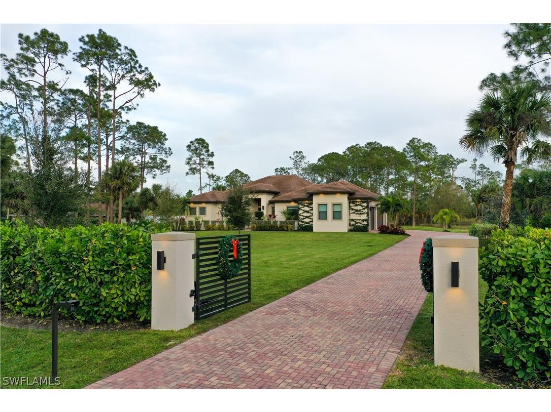 1824 17th Street SW Naples FL 34117 223002583 image1