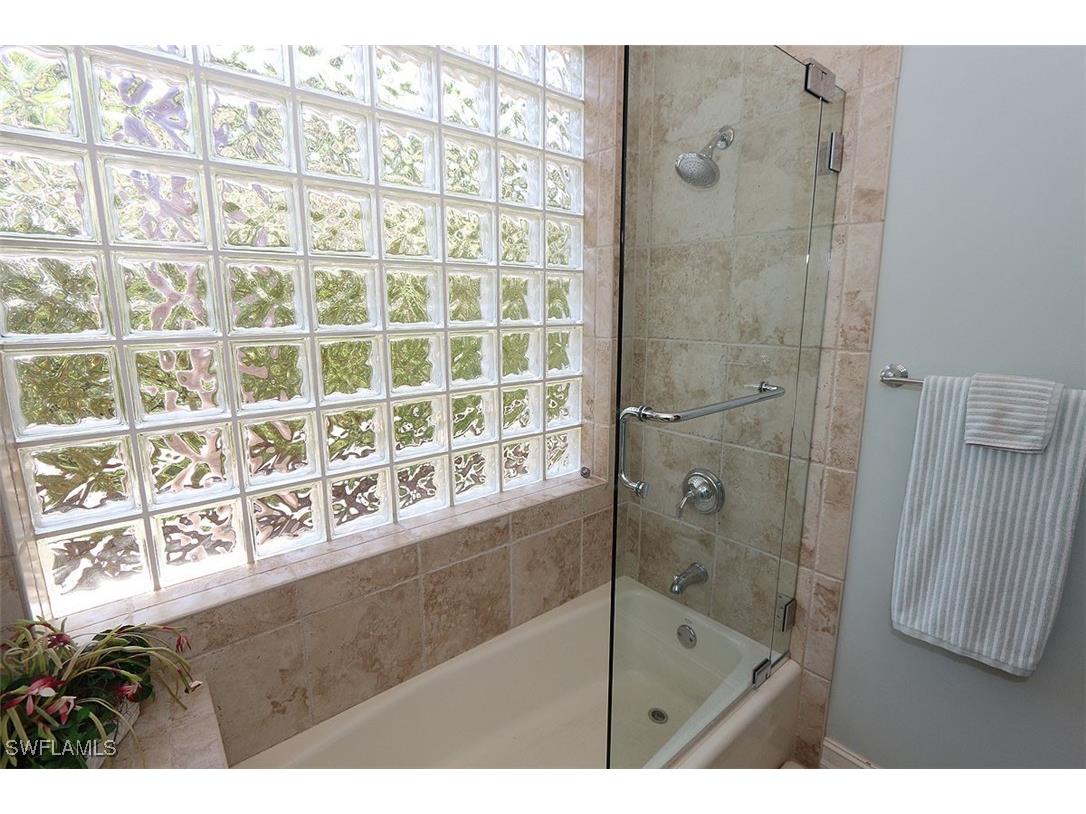 1824 Crayton Road Naples FL 34102 225058755 image28