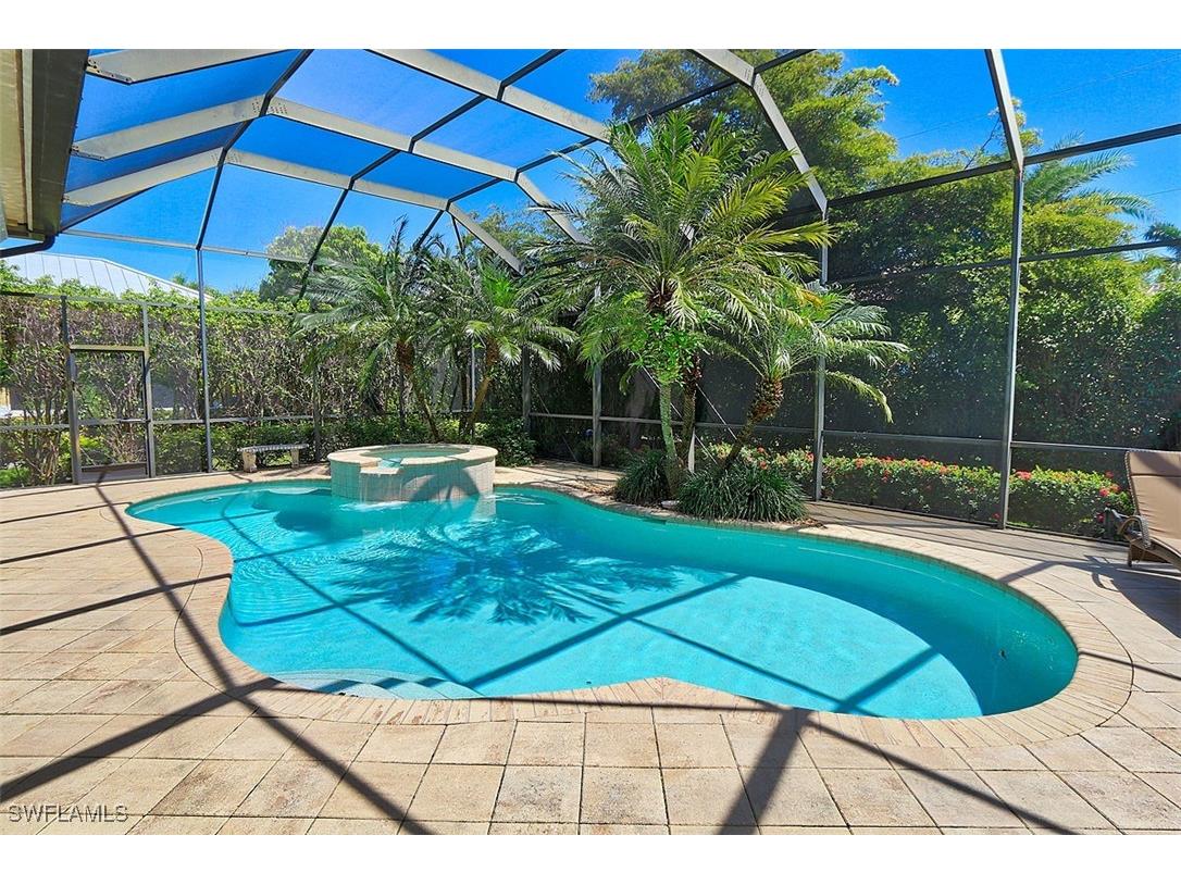 1824 Crayton Road Naples FL 34102 225058755 image33