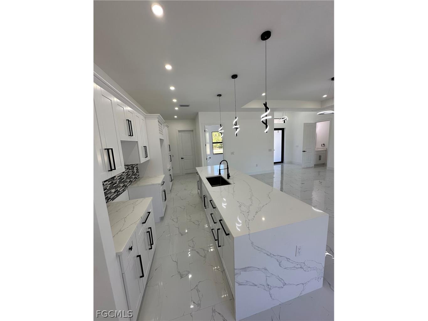 1824 Jacinto Avenue Lehigh Acres FL 33972 2026008126 image3