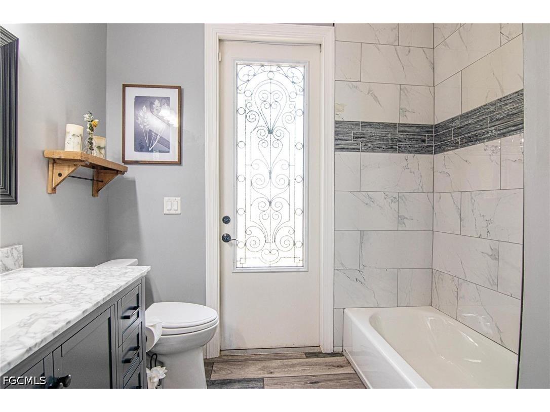 1824 NW 21st Place Cape Coral FL 33993 2026030593 image25