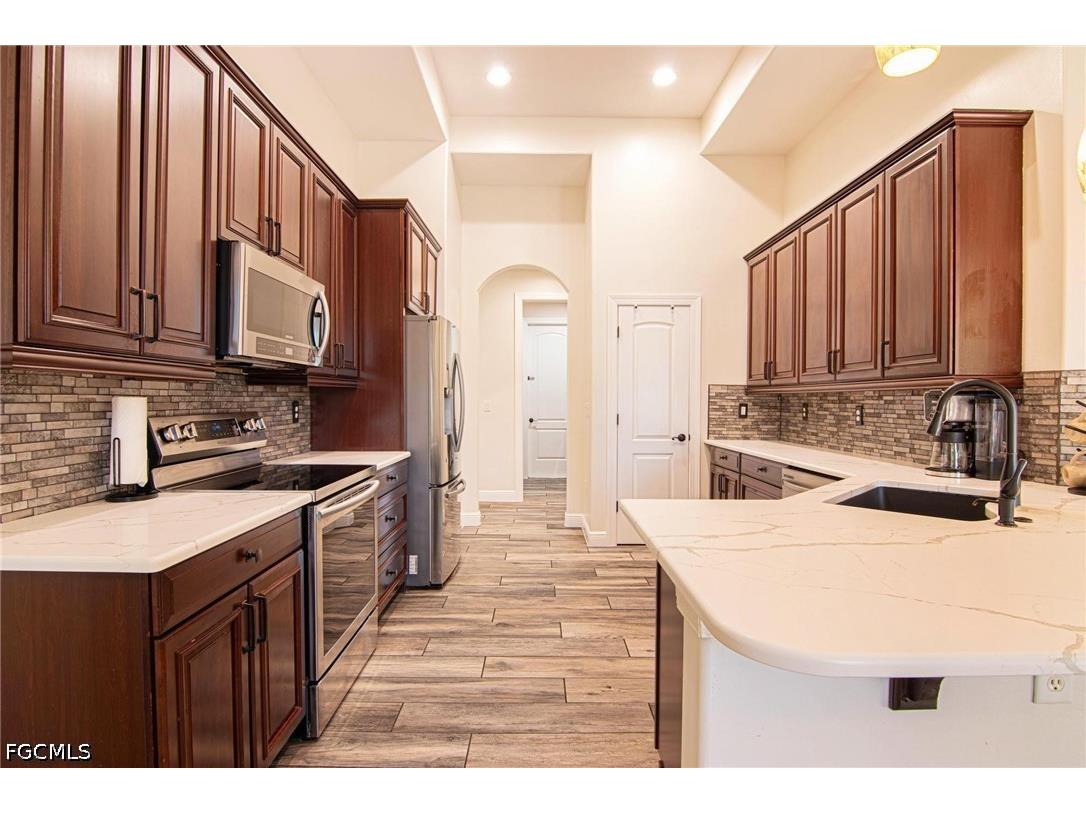 1824 NW 21st Place Cape Coral FL 33993 2026030593 image5