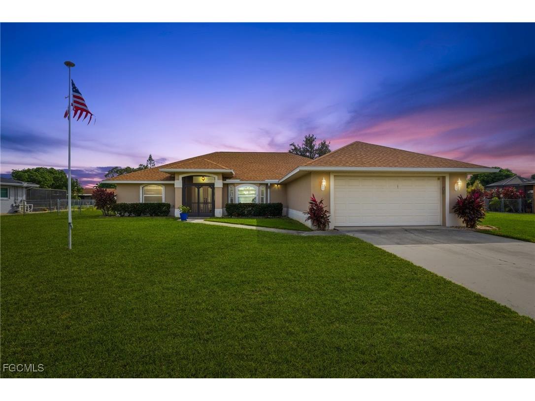1824 SE 14th Terrace Cape Coral FL 33990 2025021011 image1