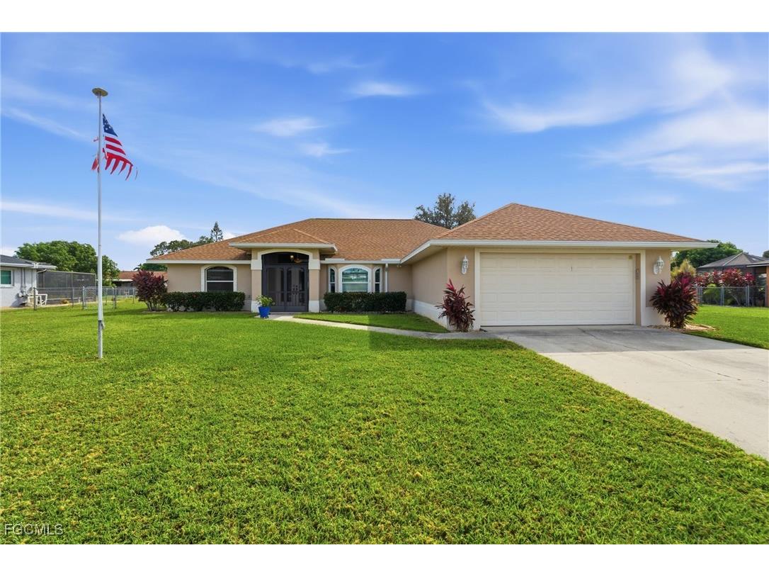 1824 SE 14th Terrace Cape Coral FL 33990 2025021011 image2