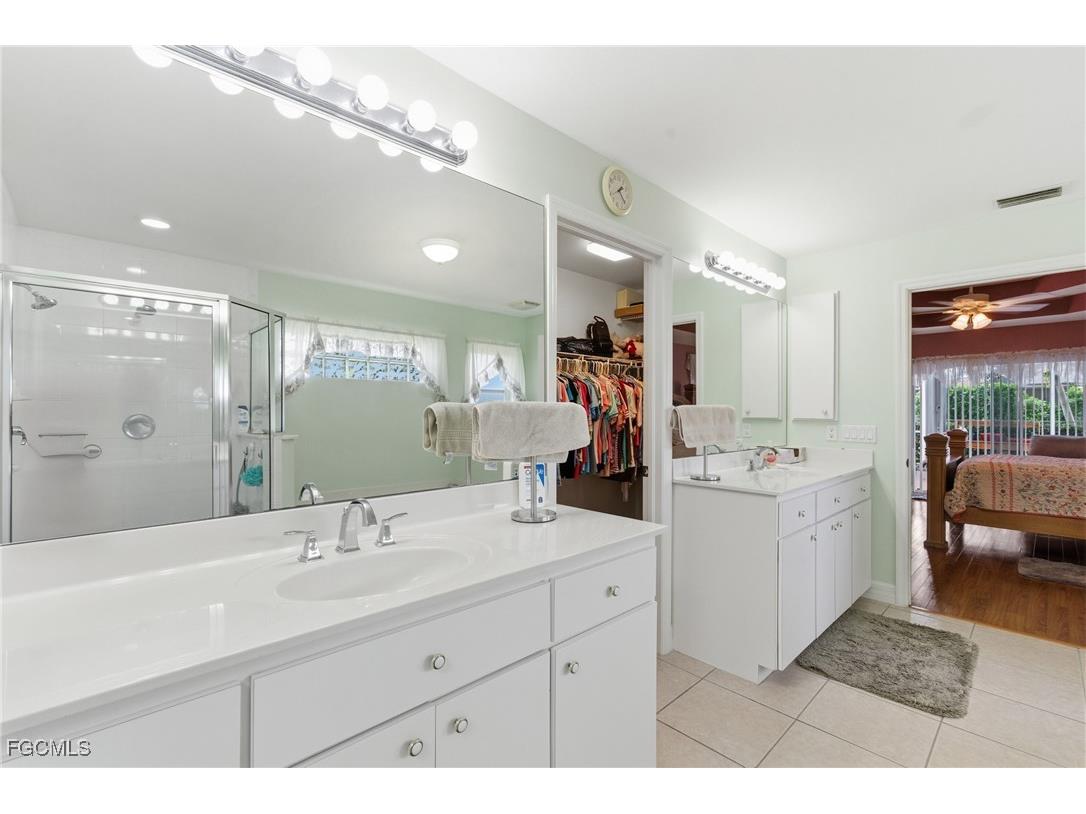 1824 SE 14th Terrace Cape Coral FL 33990 2025021011 image25