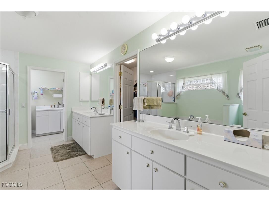 1824 SE 14th Terrace Cape Coral FL 33990 2025021011 image27