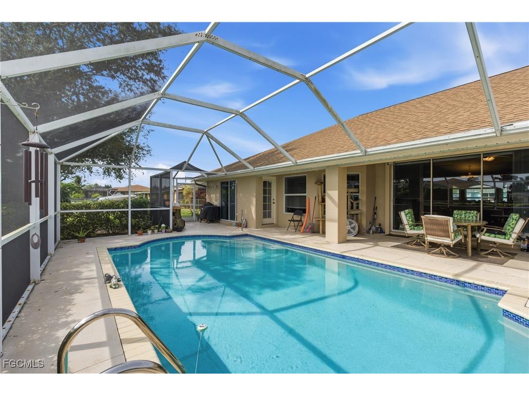 1824 SE 14th Terrace Cape Coral FL 33990 2025021011 image40
