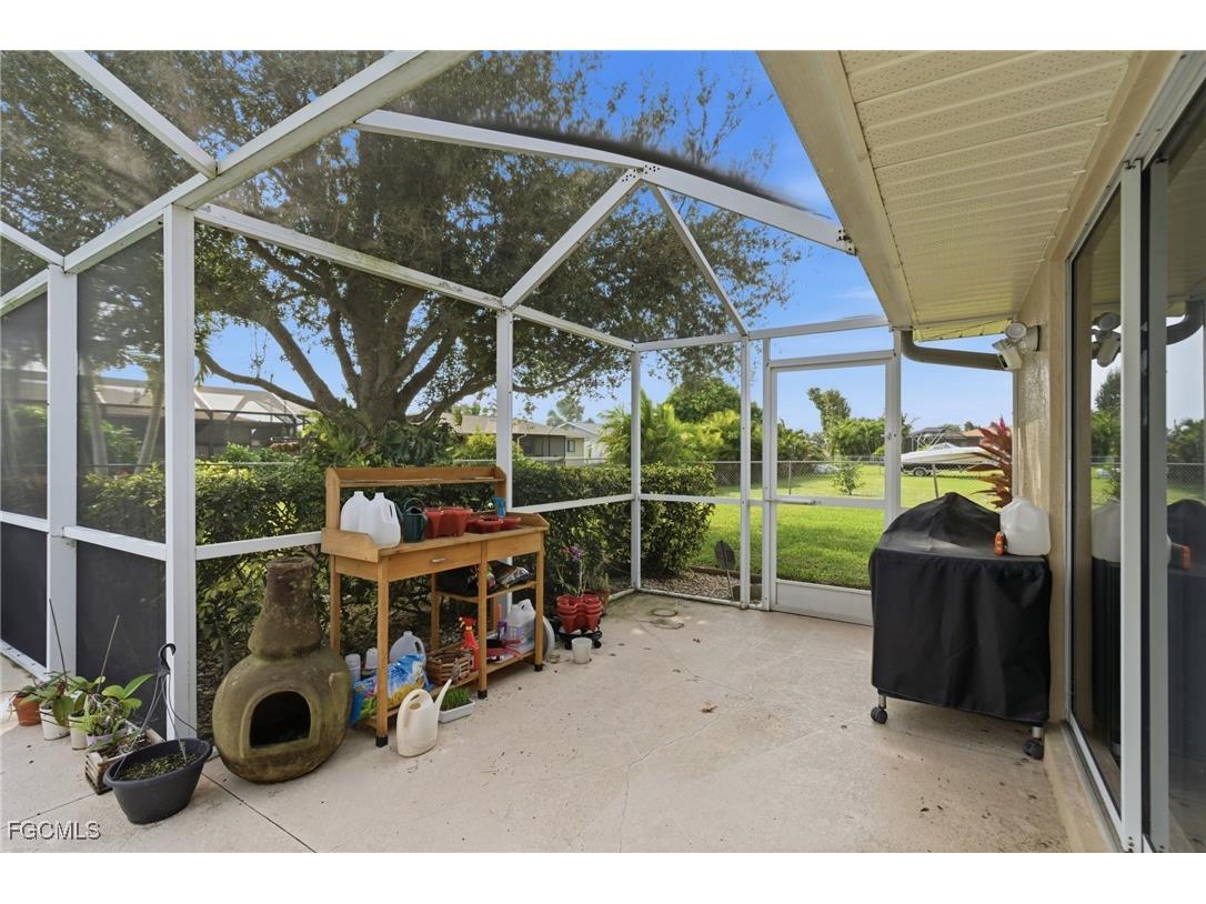 1824 SE 14th Terrace Cape Coral FL 33990 2025021011 image42