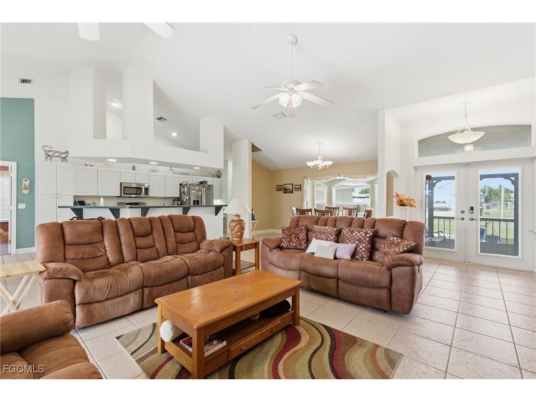 1824 SE 14th Terrace Cape Coral FL 33990 2025021011 image7