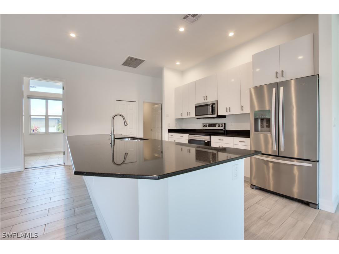 1824 SW 23rd Court Cape Coral FL 33991 226007496 image14