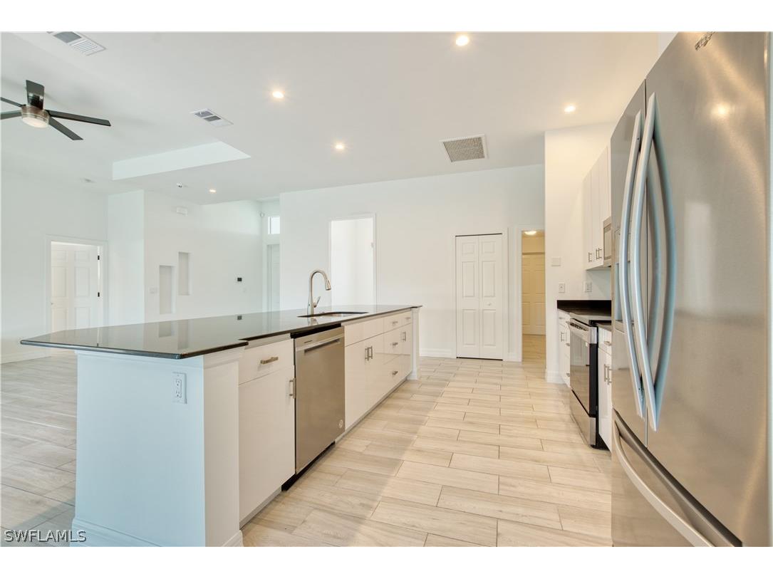 1824 SW 23rd Court Cape Coral FL 33991 226007496 image15