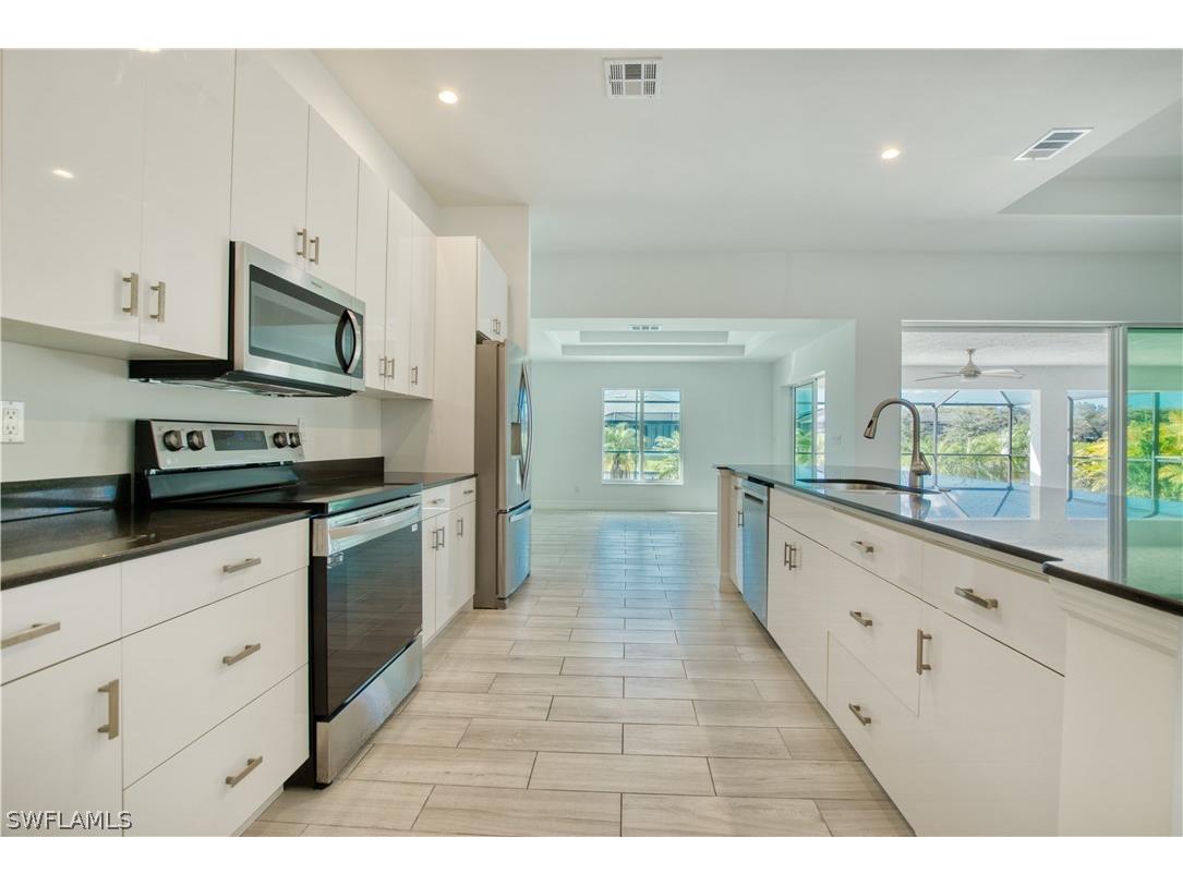 1824 SW 23rd Court Cape Coral FL 33991 226007496 image17