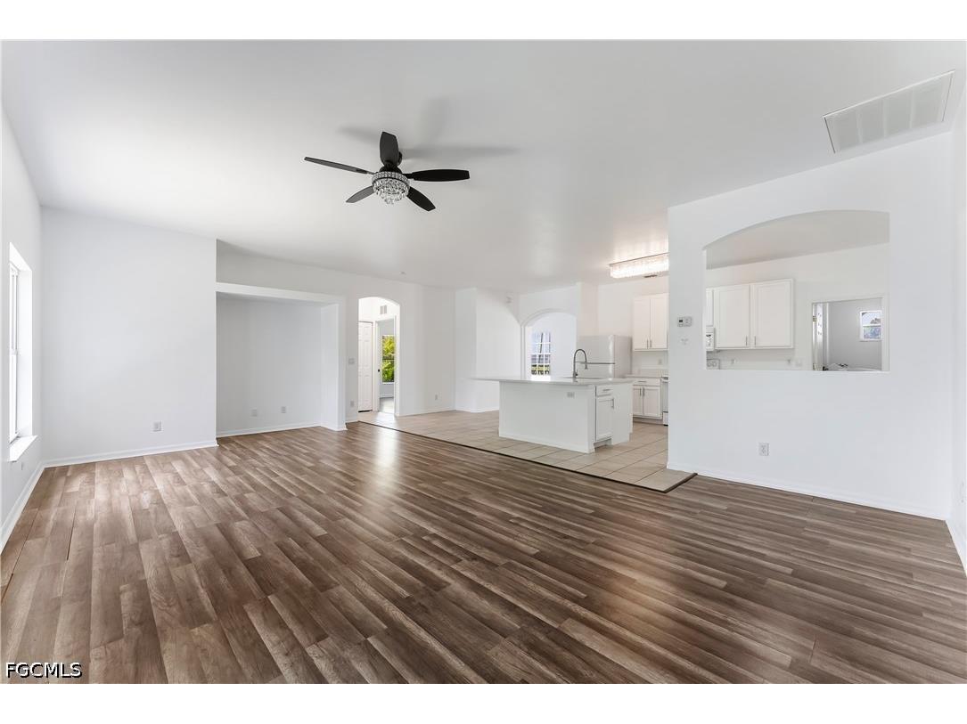 1824 SW 2nd Street Cape Coral FL 33991 2026021330 image23