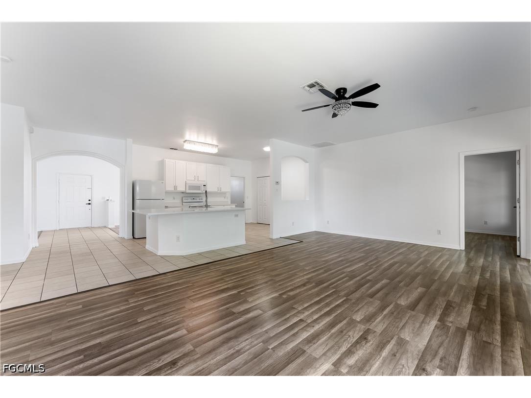1824 SW 2nd Street Cape Coral FL 33991 2026021330 image24