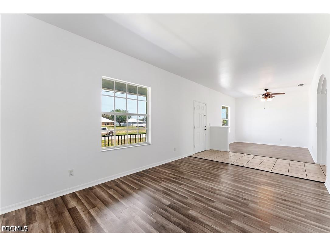 1824 SW 2nd Street Cape Coral FL 33991 2026021330 image7