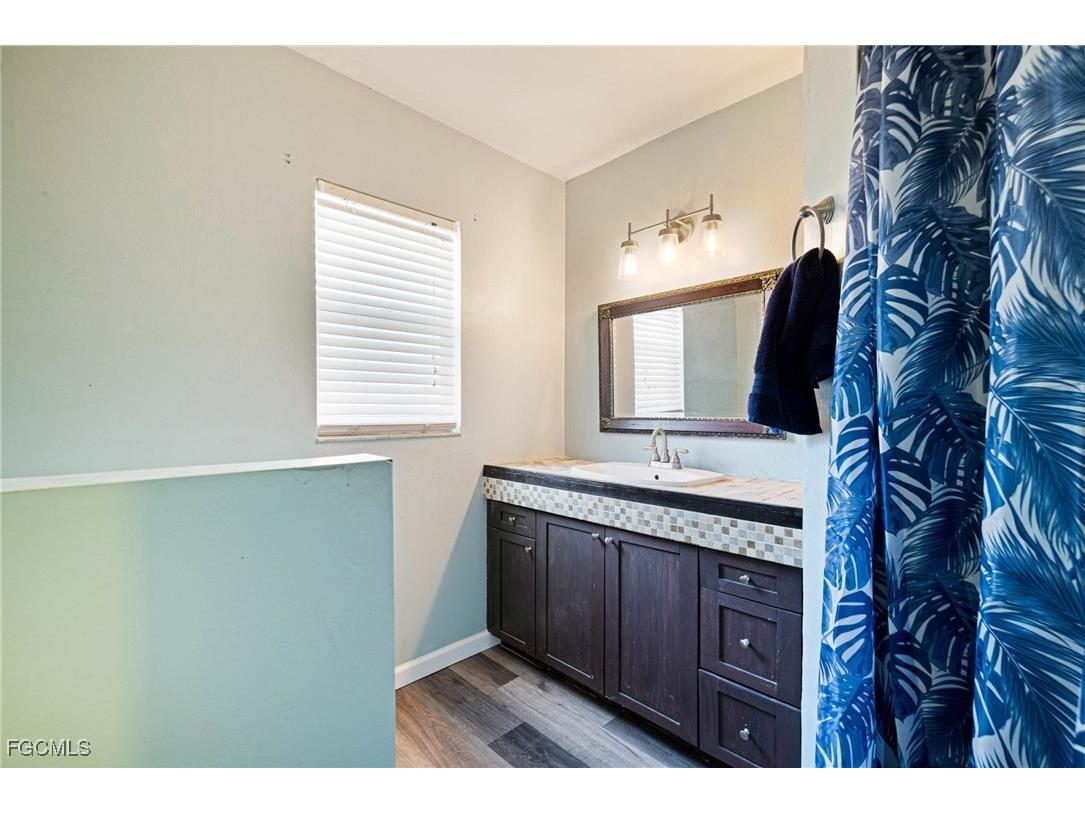 18249 Linden Road Fort Myers FL 33967 2025011214 image16