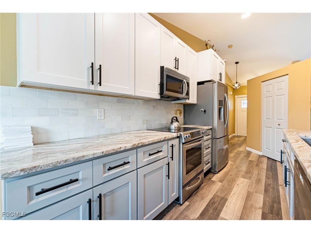 18249 Linden Road Fort Myers FL 33967 2025011214 image6