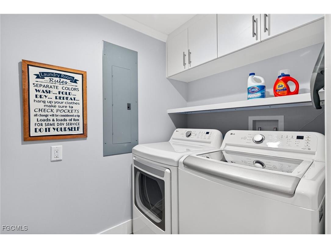 1825 Middle Gulf Drive Sanibel FL 33957 2025014553 image20