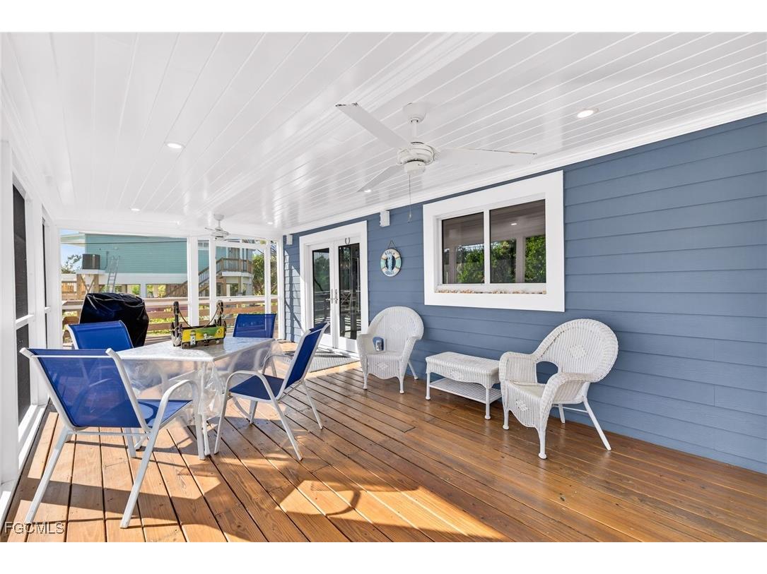 1825 Middle Gulf Drive Sanibel FL 33957 2025014553 image22