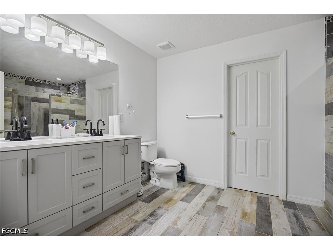 1825 NW 23rd Terrace Cape Coral FL 33993 2026025497 image24