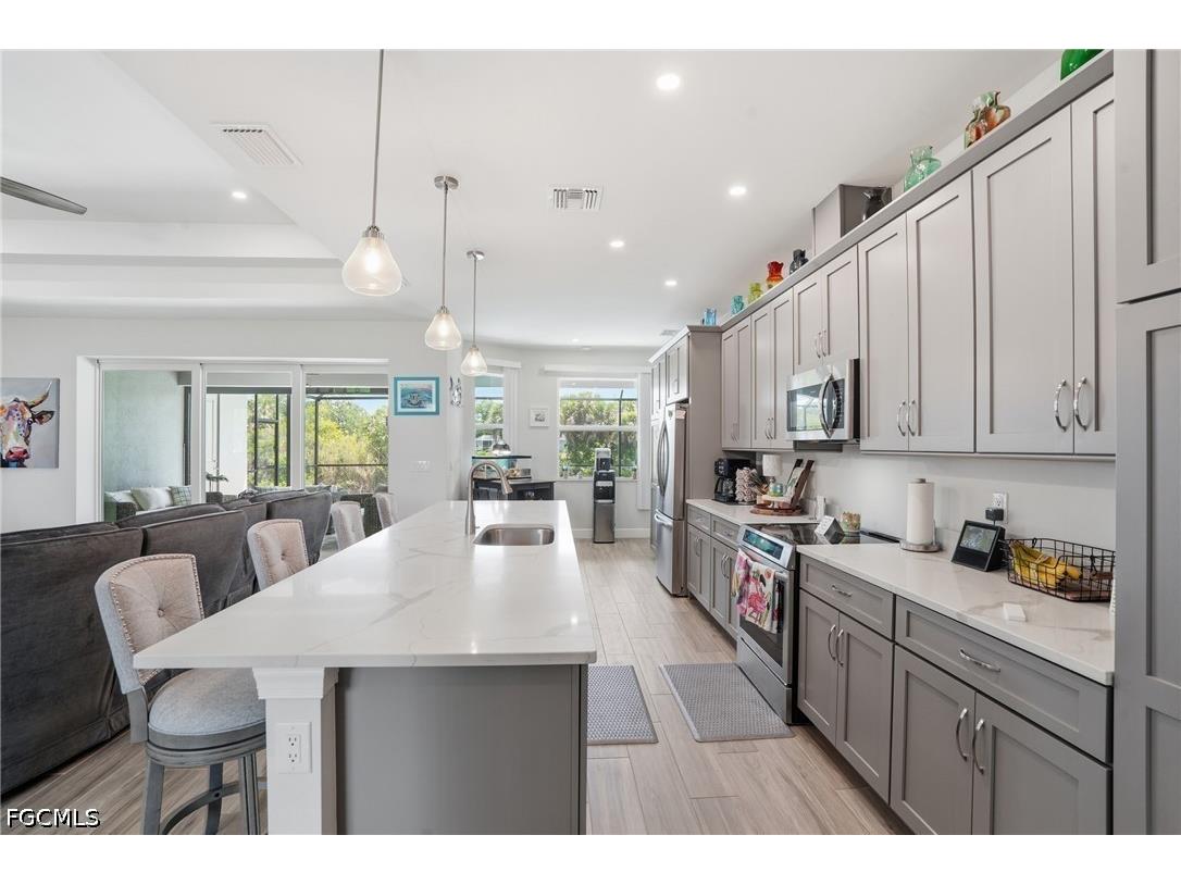 1825 NW 31st Avenue Cape Coral FL 33993 2026018851 image12