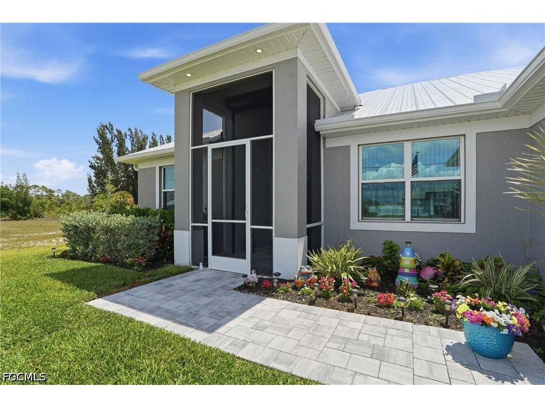 1825 NW 31st Avenue Cape Coral FL 33993 2026018851 image2