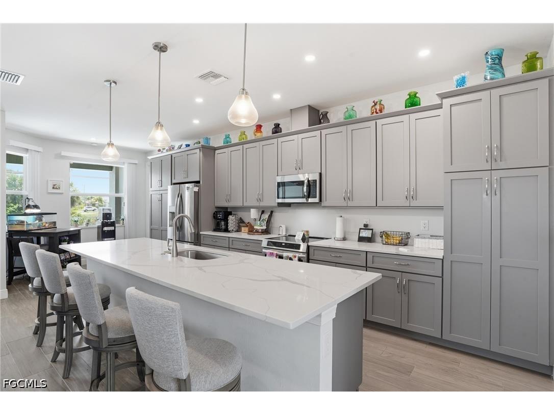 1825 NW 31st Avenue Cape Coral FL 33993 2026018851 image8
