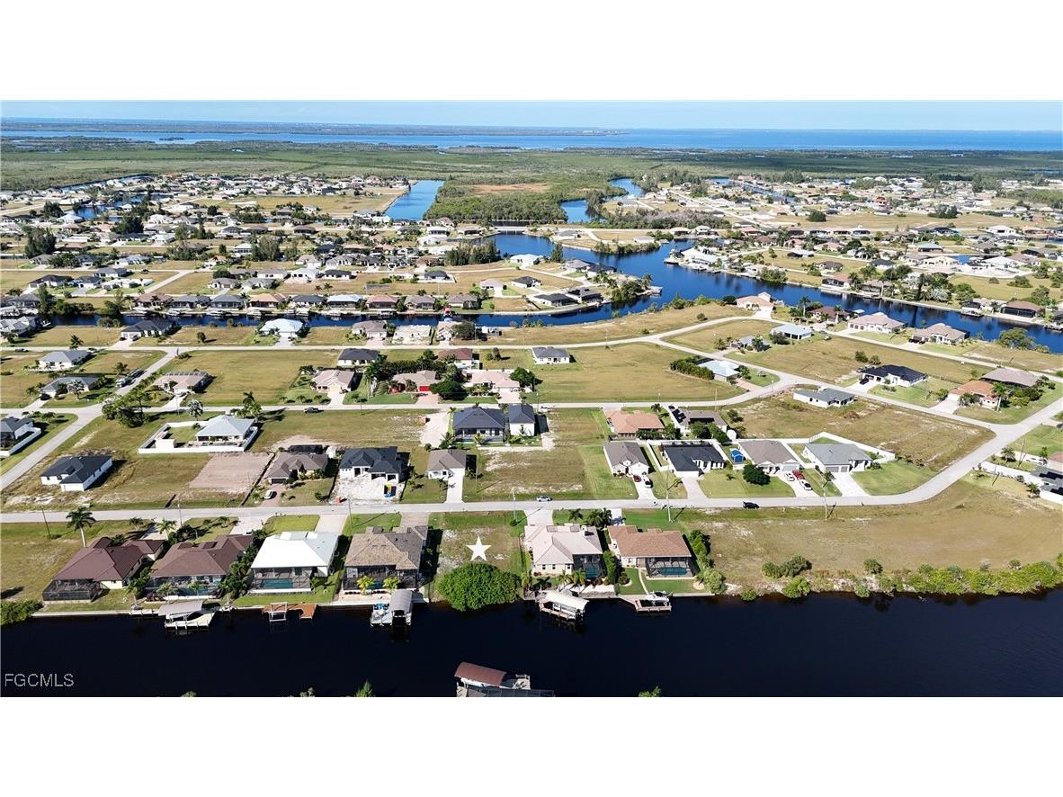 1825 NW 36th Place Cape Coral FL 33993 2025017540 image2