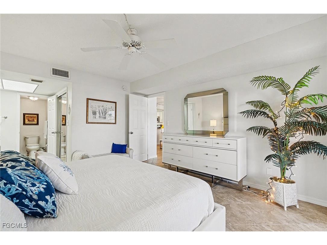 1825 SE 41st Street #1A Cape Coral FL 33904 2026000365 image16