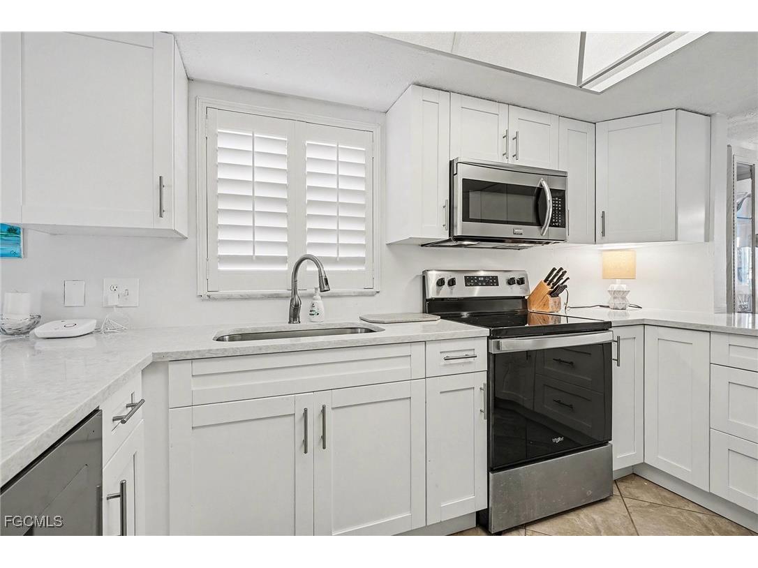 1825 SE 41st Street #1A Cape Coral FL 33904 2026000365 image9