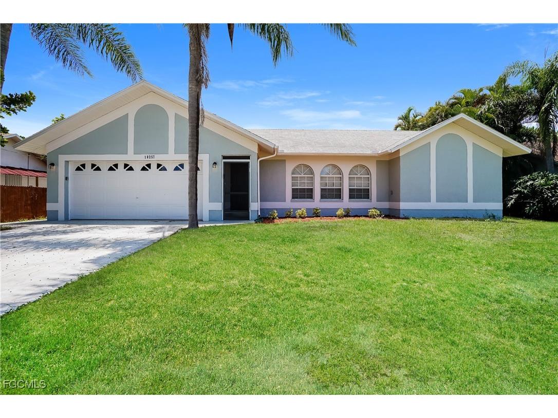 18257 Columbine Road Fort Myers FL 33967 2025015208 image1