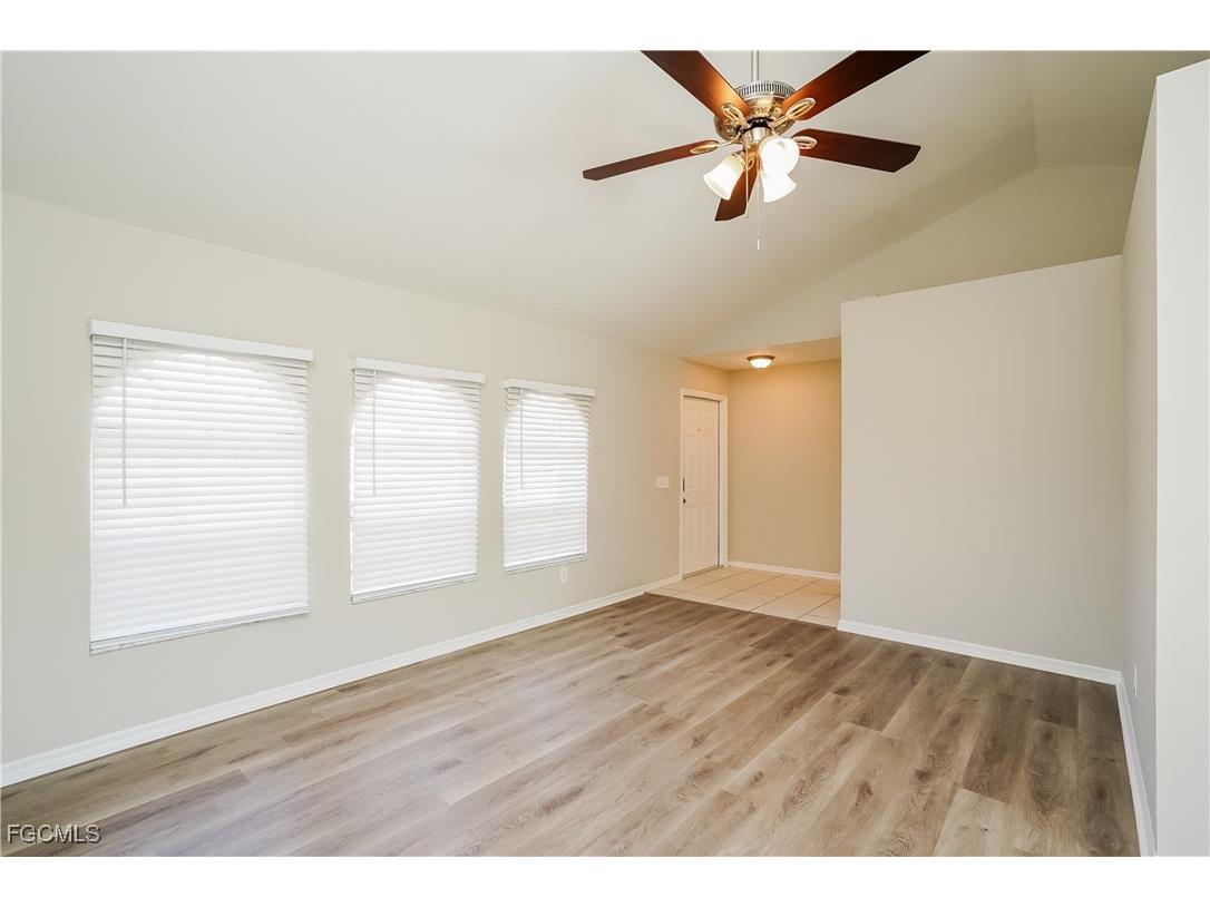 18257 Columbine Road Fort Myers FL 33967 2025015208 image3