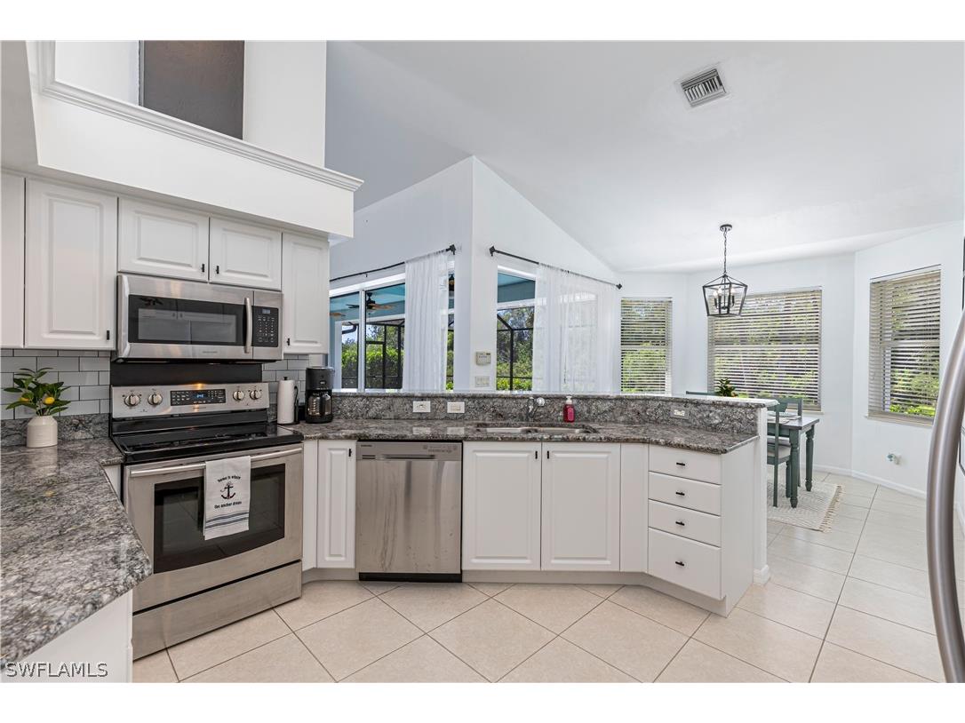 18259 Royal Hammock Boulevard Naples FL 34114 226010585 image7