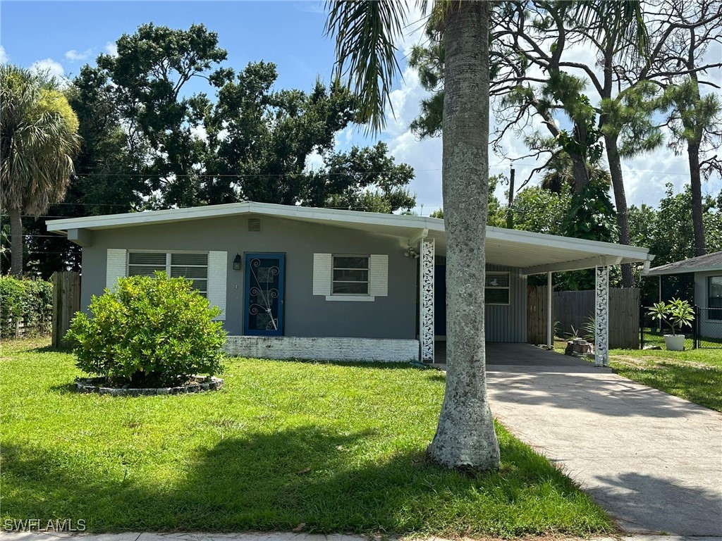 1826 Collier Avenue Fort Myers FL 33901 224061369 image1