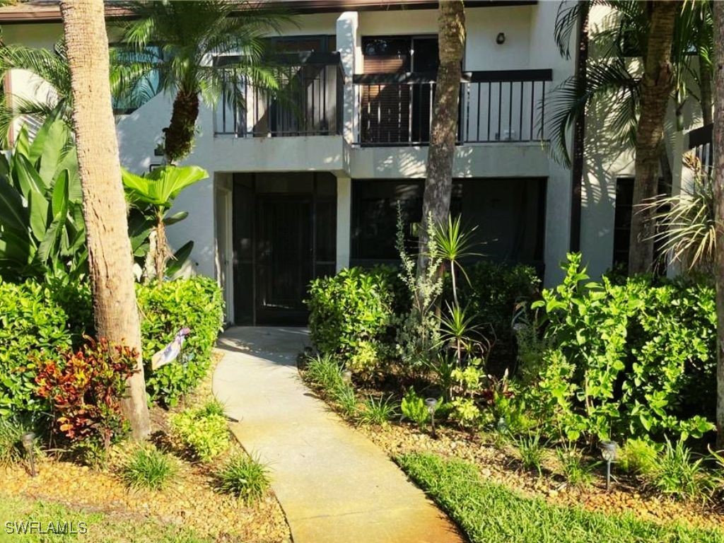 1826 Kings Lake Boulevard #101 Naples FL 34112 225074448 image1