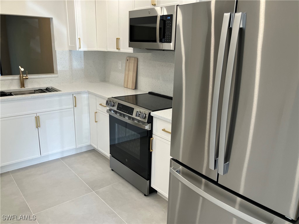 1826 Kings Lake Boulevard #101 Naples FL 34112 225074448 image6