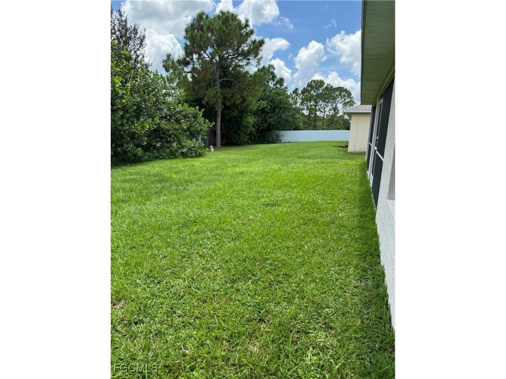 1826 Lockhaven Court Lehigh Acres FL 33972 2025008336 image31