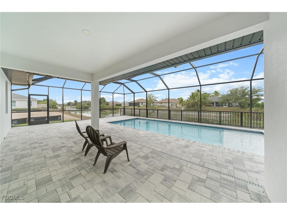 1826 NE 10th Place Cape Coral FL 33909 2025024060 image18