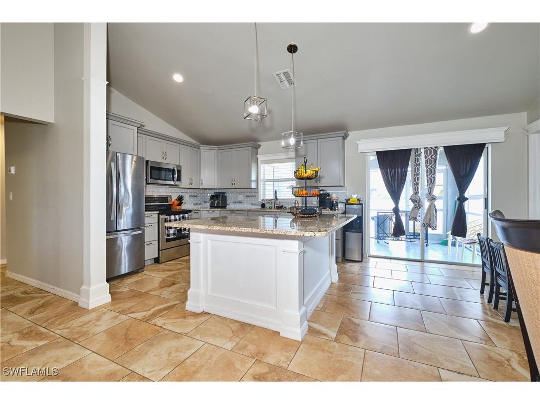 1826 NE 17th Place Cape Coral FL 33909 225044009 image20