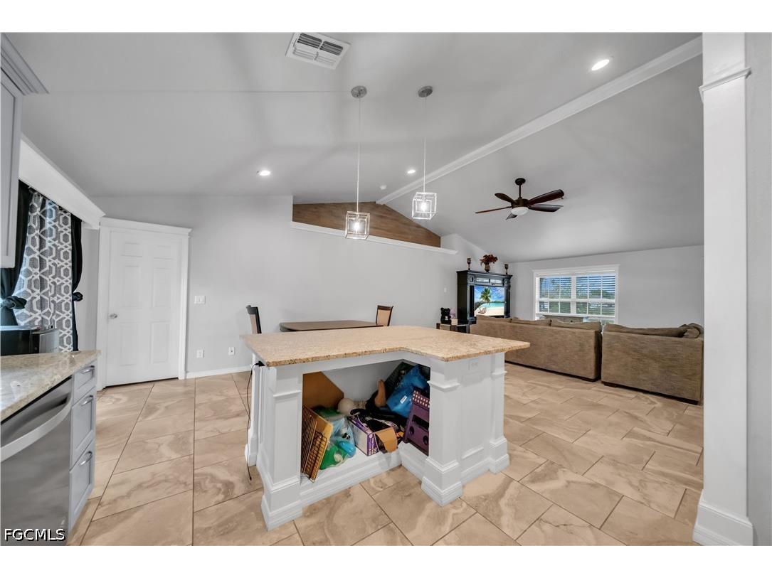 1826 NE 17th Place Cape Coral FL 33909 2026013947 image14