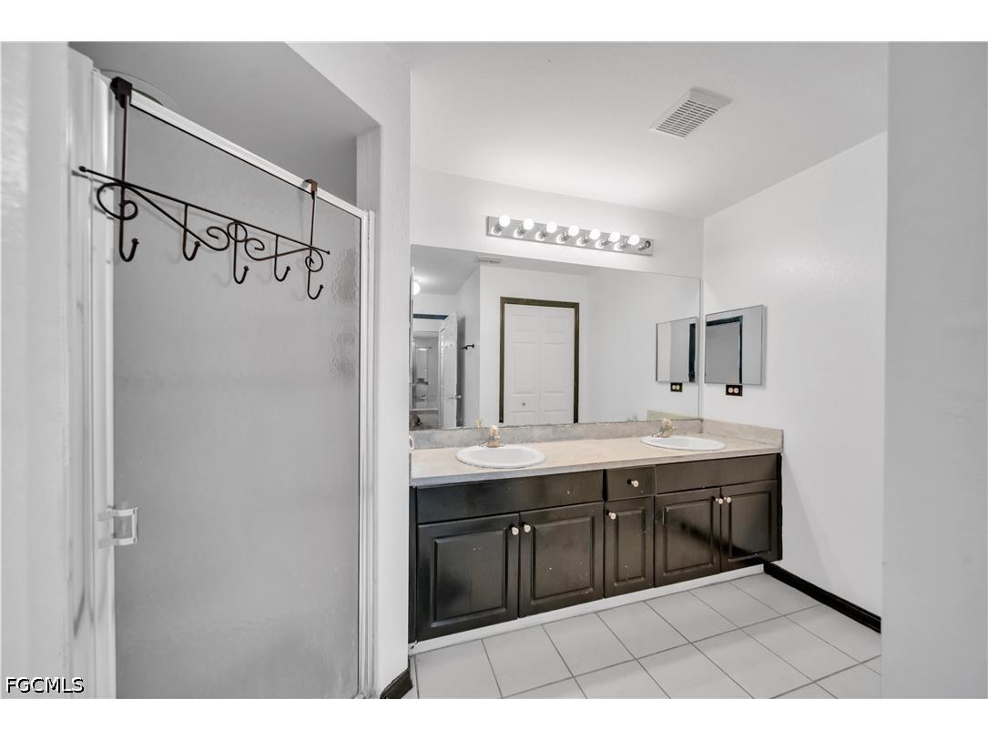 1826 NE 17th Place Cape Coral FL 33909 2026013947 image27