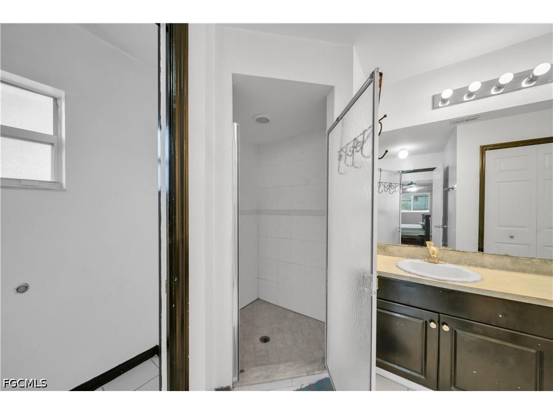 1826 NE 17th Place Cape Coral FL 33909 2026013947 image30