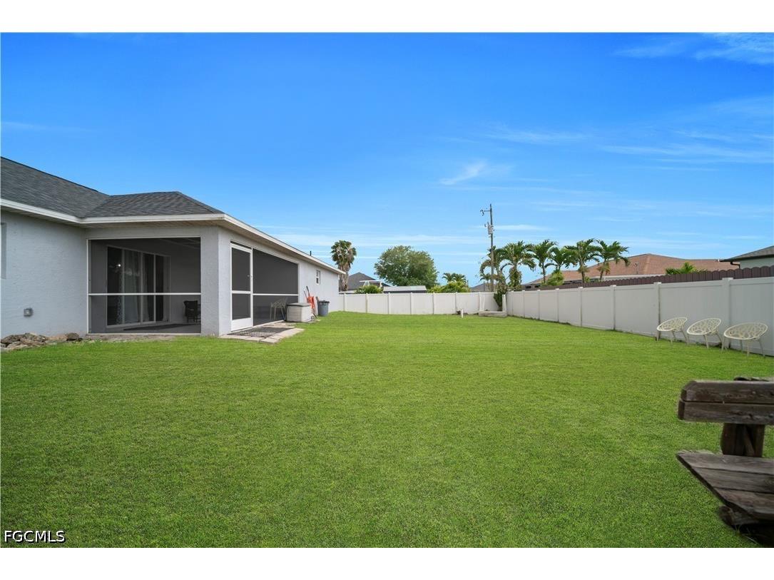 1826 NE 17th Place Cape Coral FL 33909 2026013947 image33