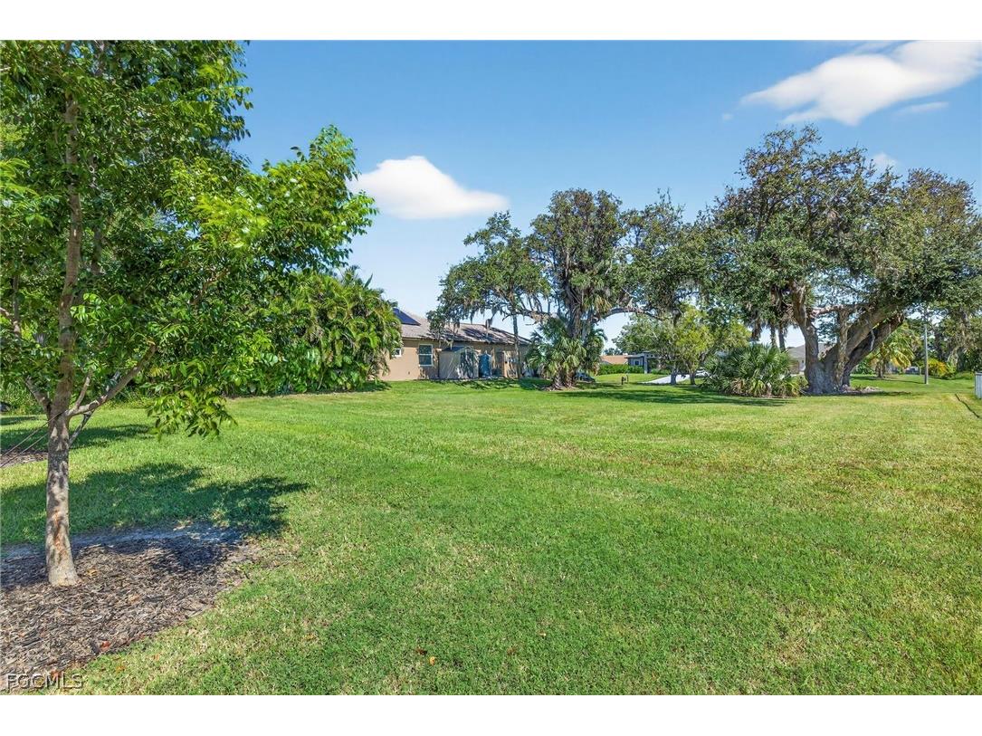 1826 NW 28th Avenue Cape Coral FL 33993 2026010847 image1