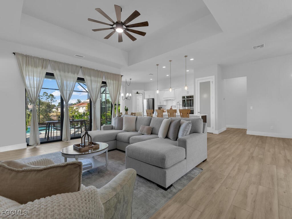 1826 SW 17th Avenue Cape Coral FL 33991 2026005912 image2