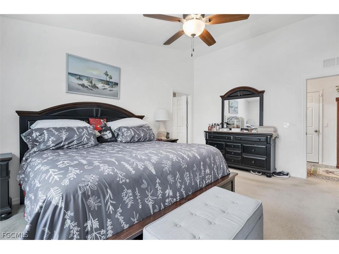 1826 SW Trafalgar Parkway Cape Coral FL 33991 2026005789 image18