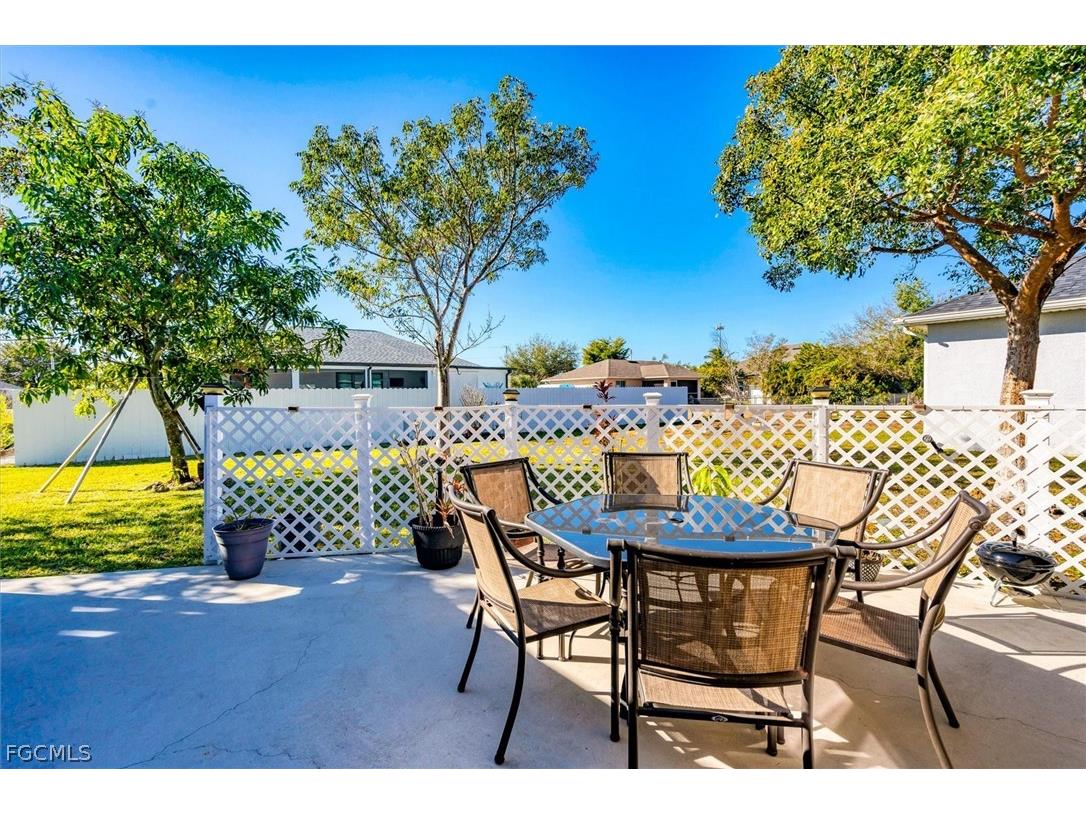 1826 SW Trafalgar Parkway Cape Coral FL 33991 2026005789 image31